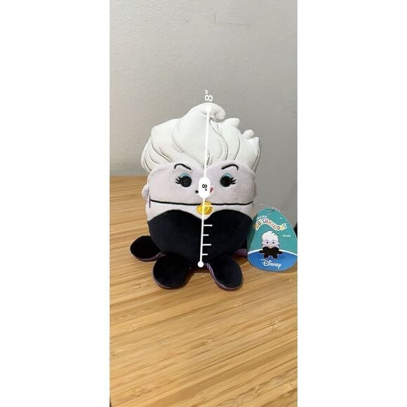 Squishmallows Disney Villain Ursula 8" Plush - Picture 3 of 6